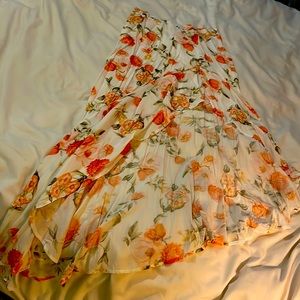 Lovely asymmetrical skirt